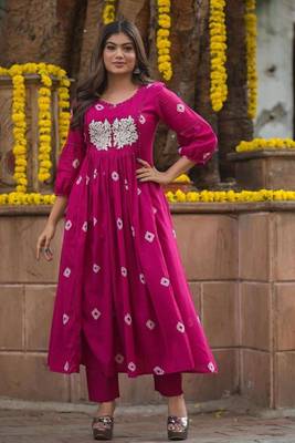 ISTOCAN PINK Embroidery Adda work RAYON KURTA PANT SET 1
