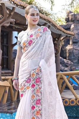 Siroski Resham Stone Embroidered Border Silk Saree In White With Matching Blouse Piece 3