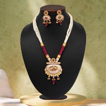 Rani color matte gold meenakari necklace set 1