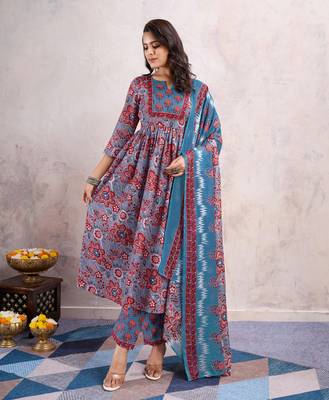  blue cotton blend floral & leaf printed flared kurta with pant & dupatta 3
