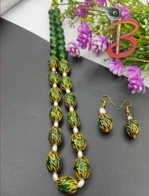 Green Ovel Glass Beads Necklace Set 1