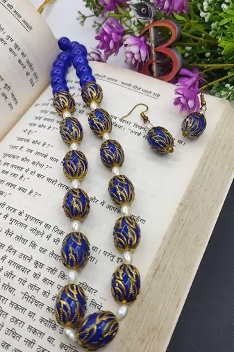 Blue Ovel Glass Beads Necklace Set