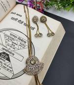 White Semi Circli Necklacer Set