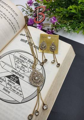 White Drop Necklacer Set 2