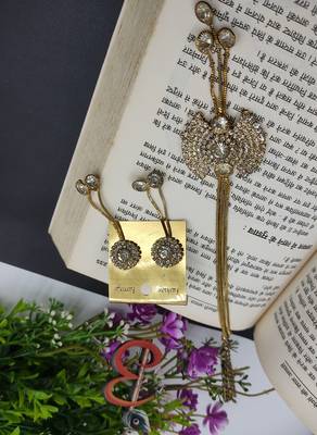 White Chain Pandent Necklacer Set 1
