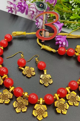 Red Designer Necklacer Set