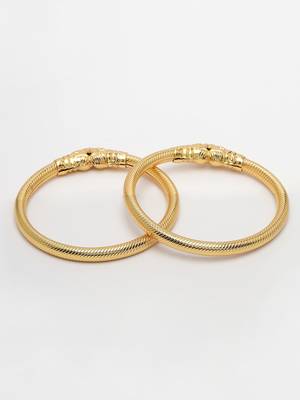 gold alloy bangles with handcrafted plain design 4