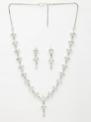 Women's silver-plated cubic zirconia stone studded jewellery set 4