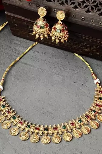 Traditional temple coin Necklace :: set with matching jhumkas for women