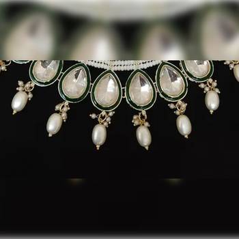 Elegant pearl and kundan Necklace :: set with green enamel accents 2