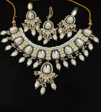 Elegant pearl and kundan Necklace :: set with green enamel accents 1