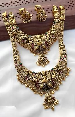 Exquisite gold-plated temple jewelry set with Necklace ::, choker and jhumka earrings 1