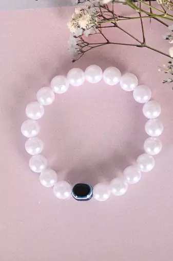 Unisex white evil eye crystal elasticated bracelet