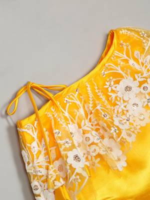 Yellow and White Net Lace Kids' Lehenga Choli  4