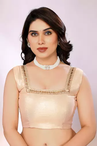 Ferari red color pure georgette saree with blouse piece