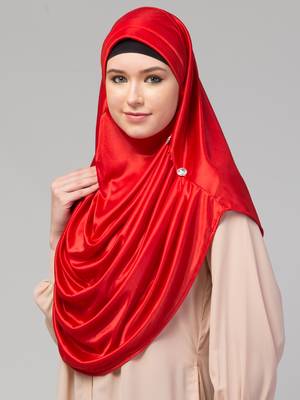 janab e aala red pleated crystal hijab 5