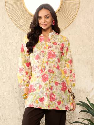 women off white cotton floral printed regular top 1
