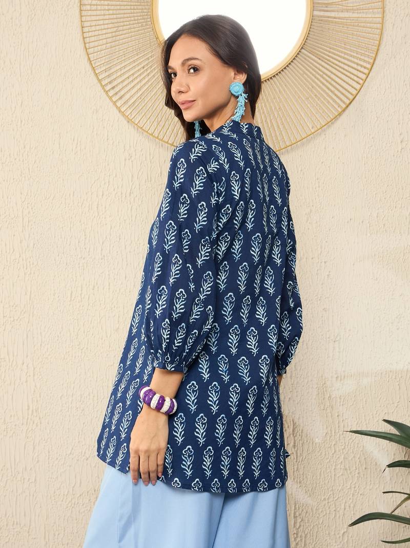 women blue cotton blend floral printed regular top
