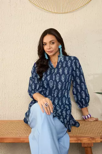 women blue cotton blend floral printed regular top