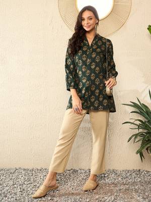 Green Cotton Poly Printed Floral Kurti 5