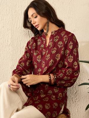 women maroon cotton blend floral printed regular top 2