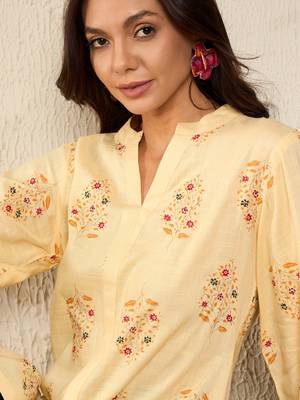 yellow cotton blend floral printed regular top 2