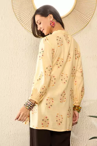 yellow cotton blend floral printed regular top