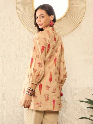 women beige cotton blend floral printed regular top 4