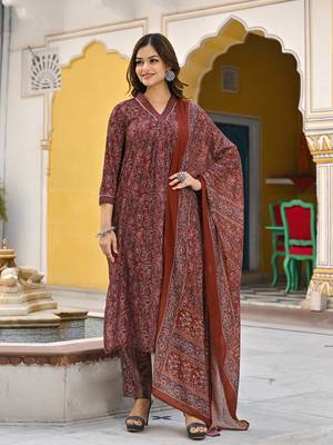 women maroon rayon blend floral printed straight kurta trousers with dupatta 1