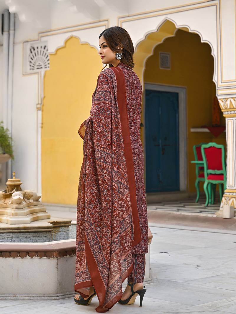 women maroon rayon blend floral printed straight kurta trousers with dupatta