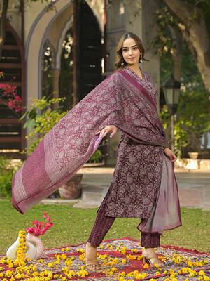 women burgundy rayon blend floral printed straight kurta trousers with dupatta 5