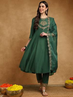 women green silk blend solid embroidered straight kurta trouser and dupatta 1