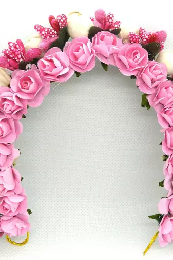 Baby pink pollens gajra