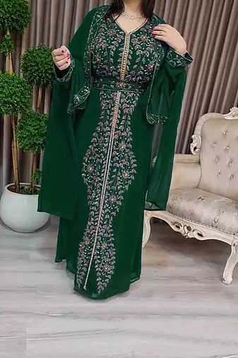 Dark Green Moroccan Kaftan With hijab