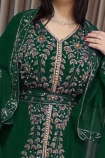 Dark Green Moroccan Kaftan With hijab