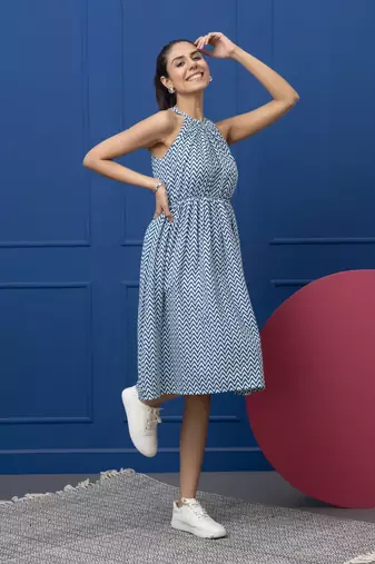 Smer women's geometric printed cotton blue sleeves flare midi dress