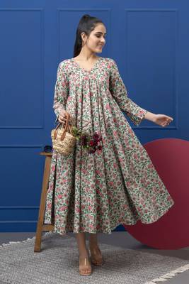 Smer women's cotton printed v-neck 3/4th sleeves flare midi dress 1