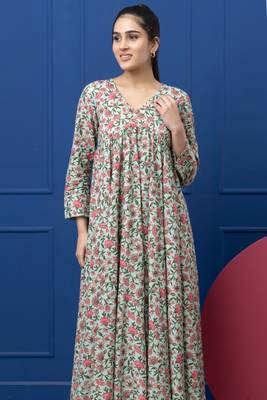Smer women's cotton printed v-neck 3/4th sleeves flare midi dress 4