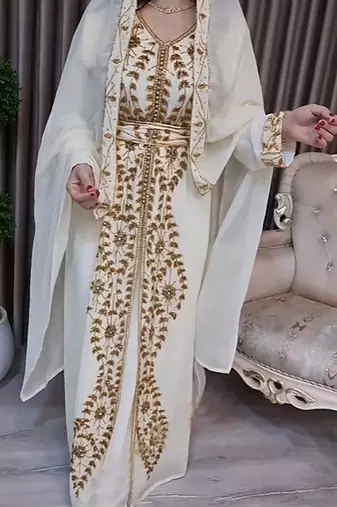 OFF White Moroccan Kaftan With hijab