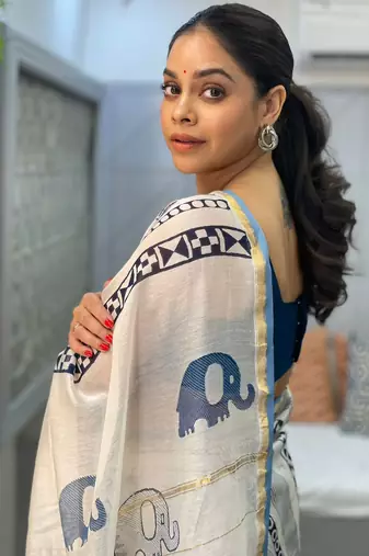 Digital Print Muslin Chanderi Saree Luxurious Muslin Chanderi Saree with Intricate Design