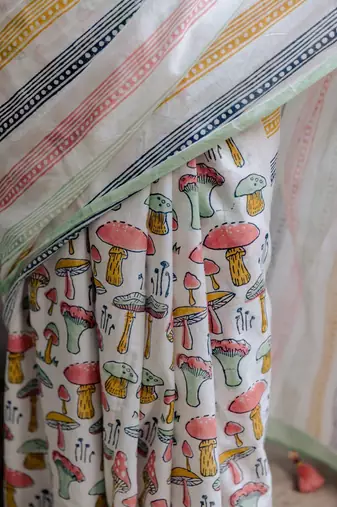 Digital Print Muslin Chanderi Saree Luxurious Muslin Chanderi Saree with Intricate Design