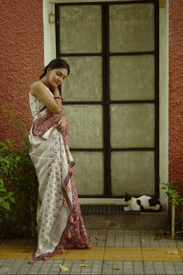Digital Print Muslin Chanderi Saree Luxurious Muslin Chanderi Saree with Intricate Design 2