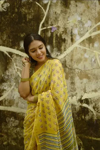 Digital Print Muslin Chanderi Saree Luxurious Muslin Chanderi Saree with Intricate Design