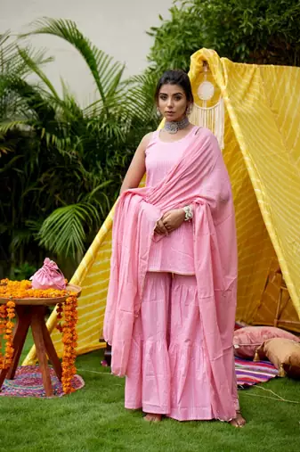 Pink zari short kurta garara (set of 3)