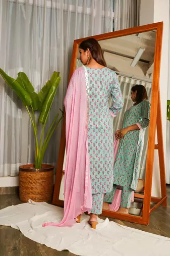 Blue cotton kyaari printed kurta set - (set of 3)