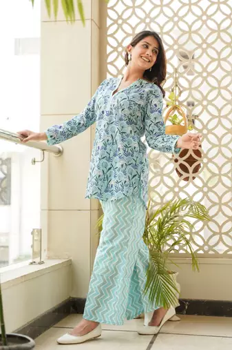 Sky blue cotton short kurta & palazzo set
