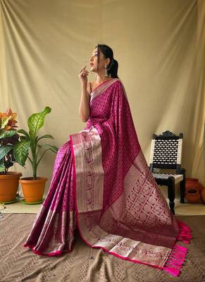 Beautiful Soft Silk Saree Is Having Checks Silver And Gold Zari Saree 1