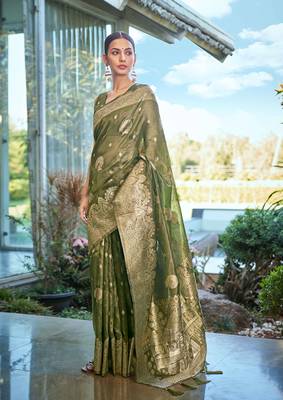Dark Grey simmer silk blend zari weaving saree 1