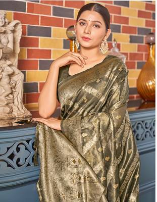 Mehendi Green simmer silk blend zari weaving saree 2