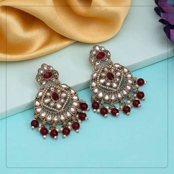 Maroon color kundan earrings 1